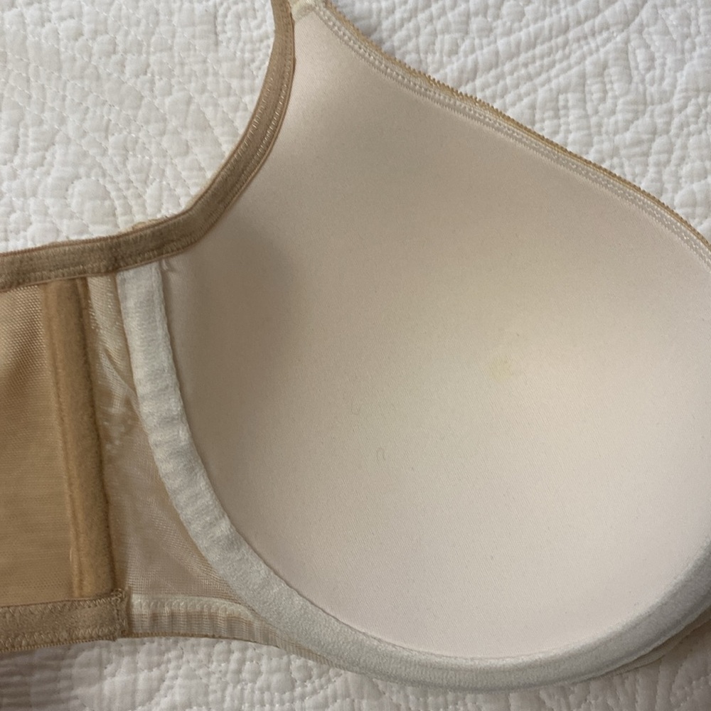 Cacique— Lightly Lined Balconette - Picture 8 of 14